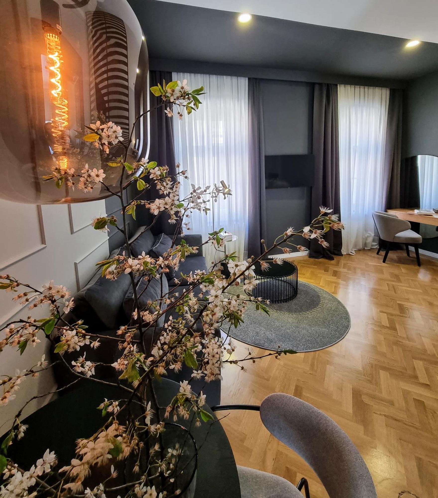 Mint Boutique Studio Apartments Zagreb Buitenkant foto